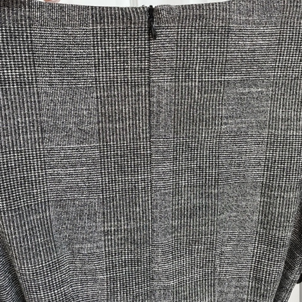 H&M Dress - Picture 2 of 5